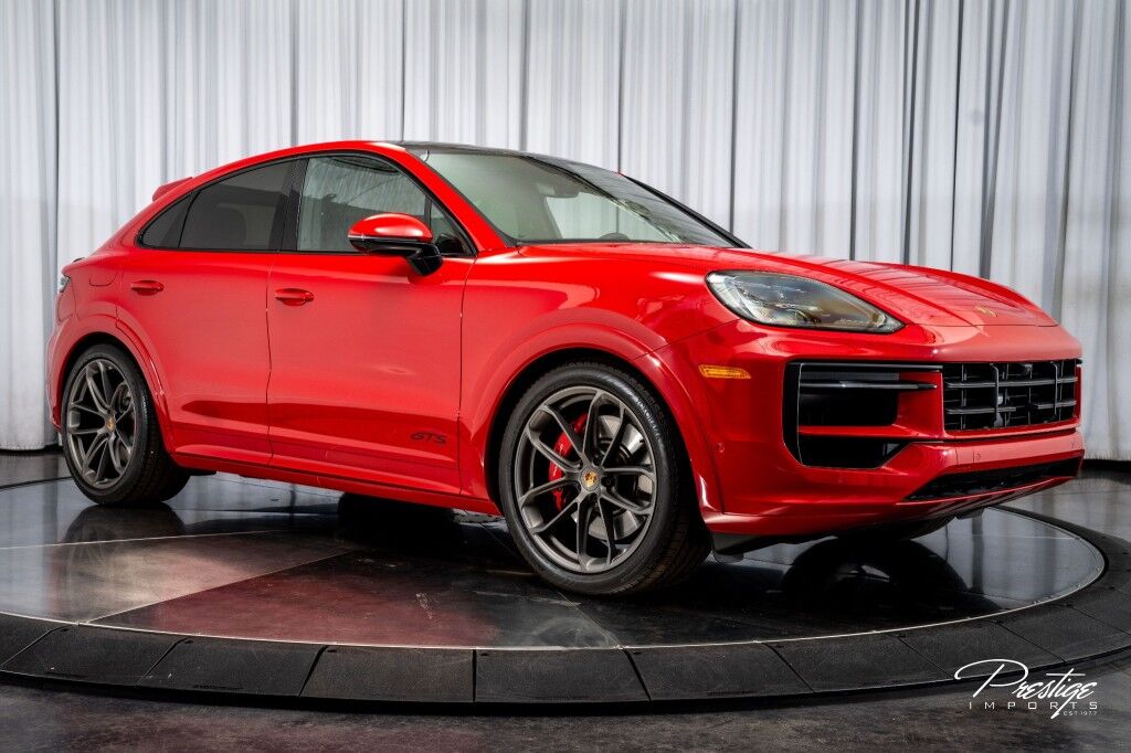 2025 Porsche Cayenne GTS North Miami Beach FL