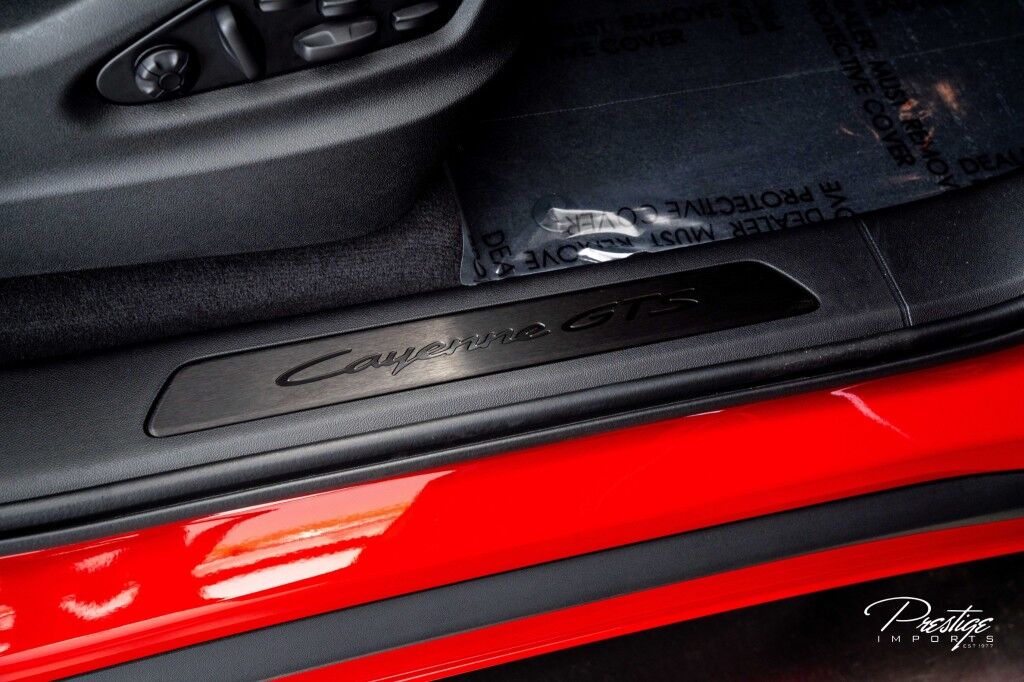 2025 Porsche Cayenne GTS North Miami Beach FL