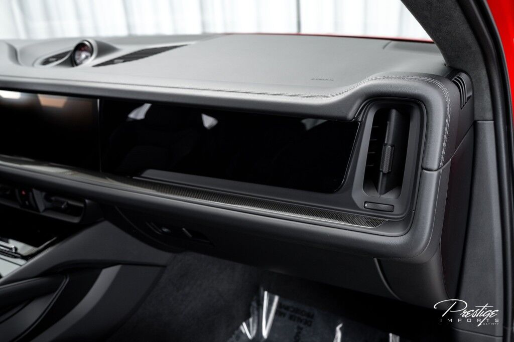 2025 Porsche Cayenne GTS North Miami Beach FL