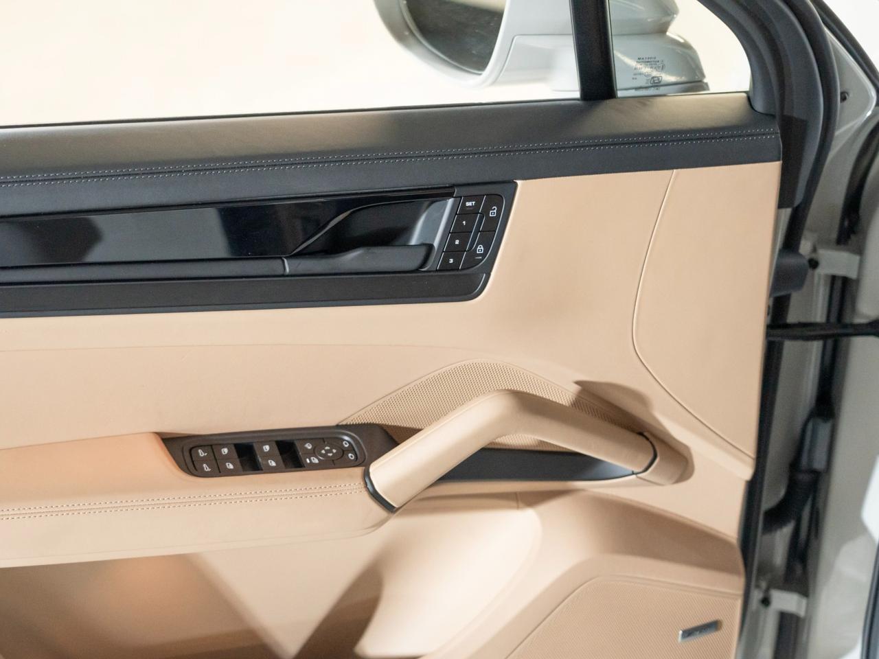 2025 Porsche Cayenne GTS Pompano Beach FL