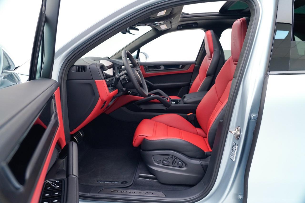 2025 Porsche Cayenne GTS Pompano Beach FL