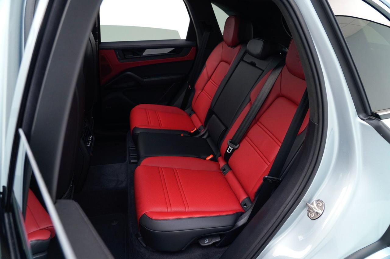 2025 Porsche Cayenne GTS Pompano Beach FL