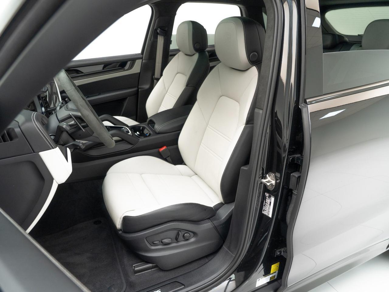 2025 Porsche Cayenne GTS Pompano Beach FL