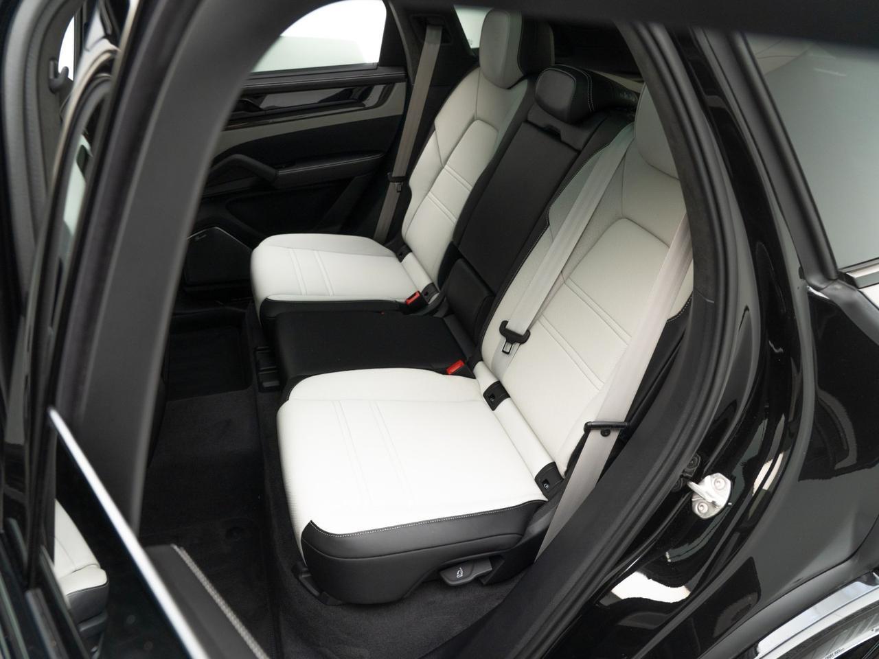 2025 Porsche Cayenne GTS Pompano Beach FL