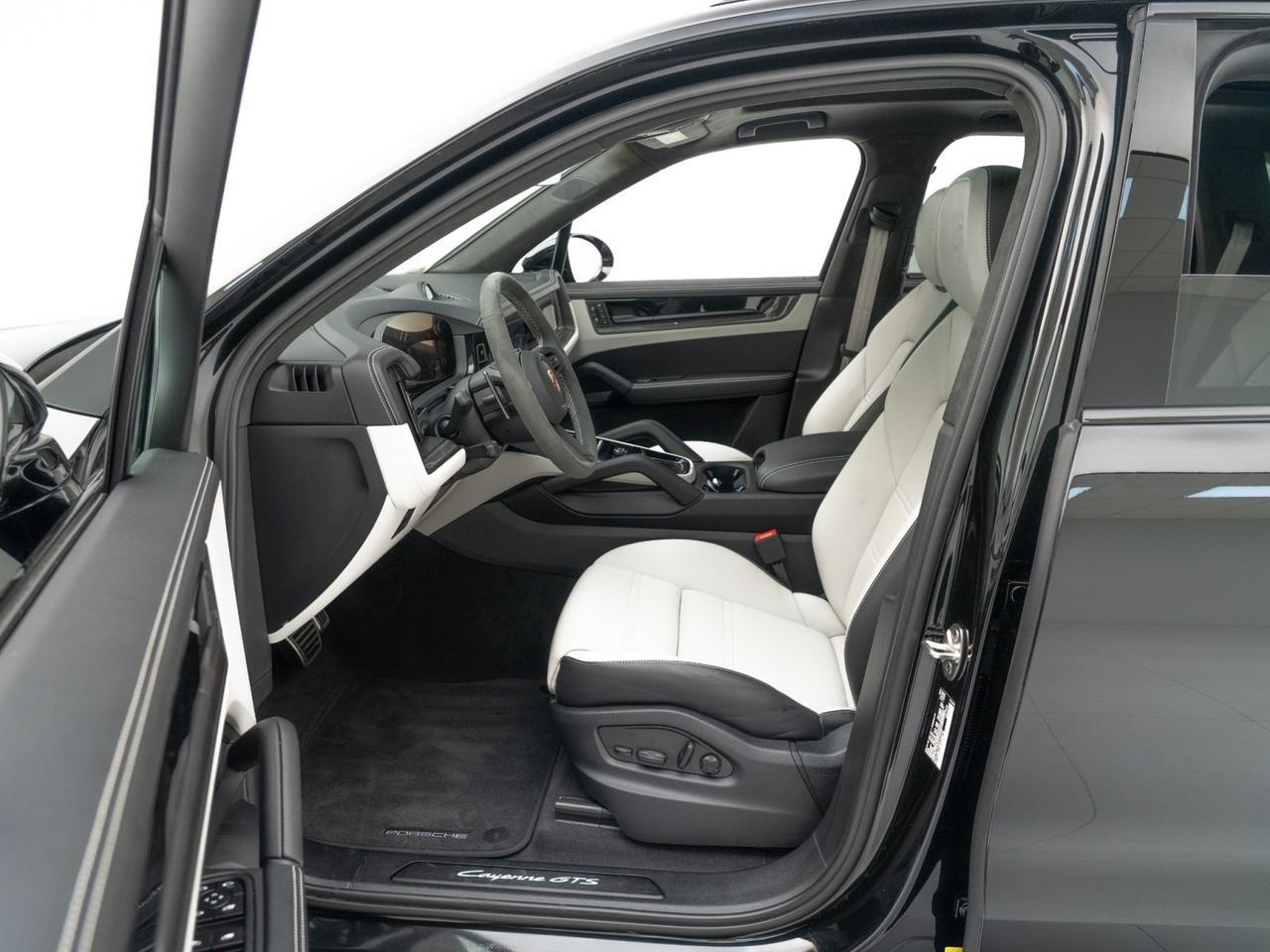 2025 Porsche Cayenne GTS Pompano Beach FL