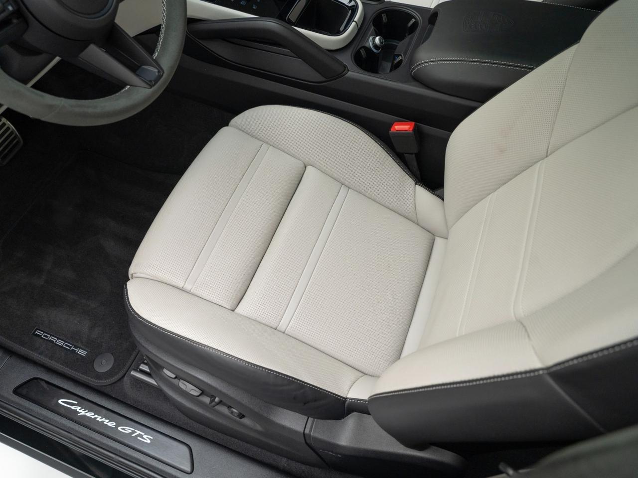 2025 Porsche Cayenne GTS Pompano Beach FL