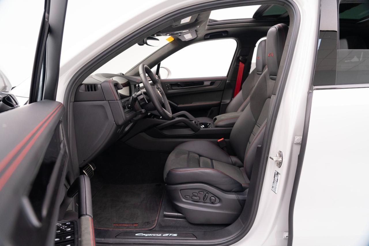 2025 Porsche Cayenne GTS Pompano Beach FL