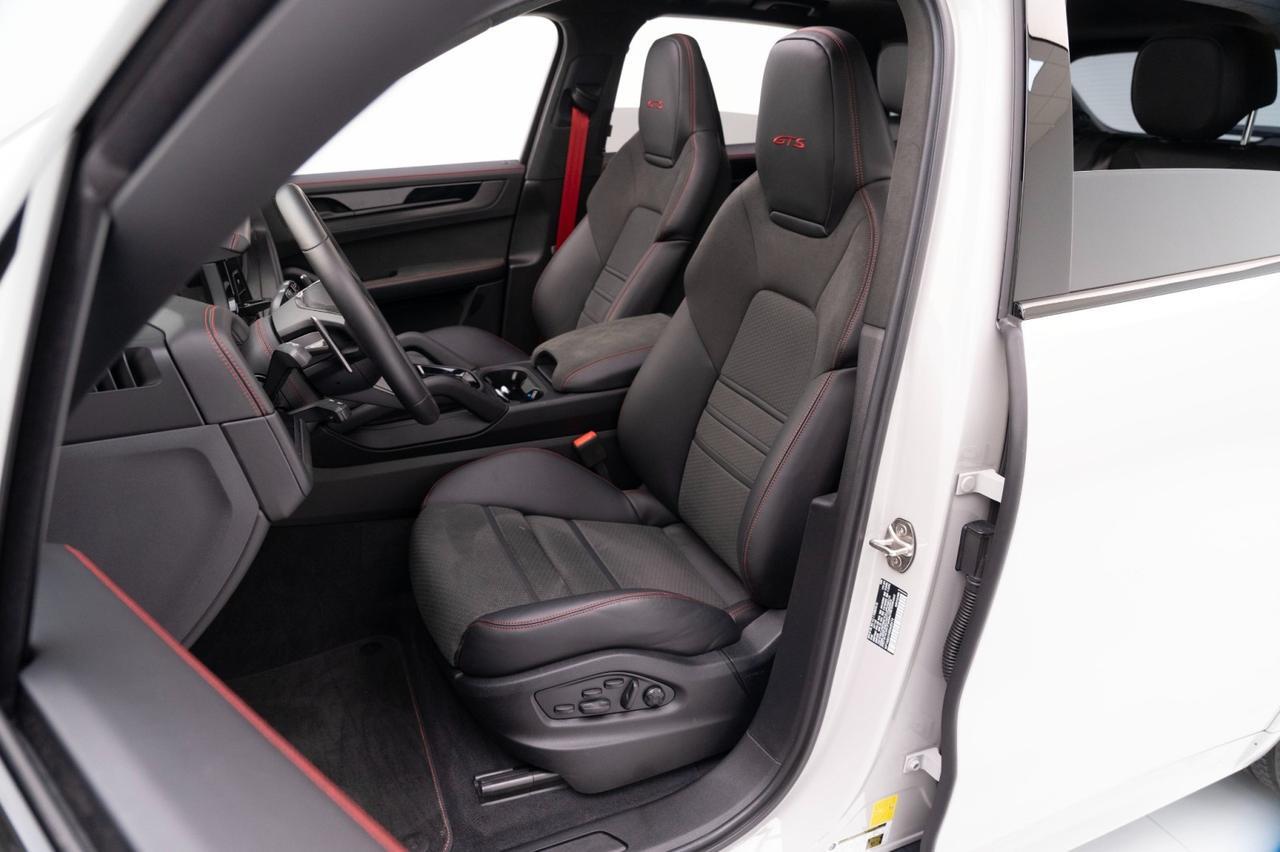 2025 Porsche Cayenne GTS Pompano Beach FL