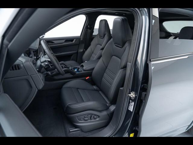 2025 Porsche Cayenne GTS Pompano Beach FL