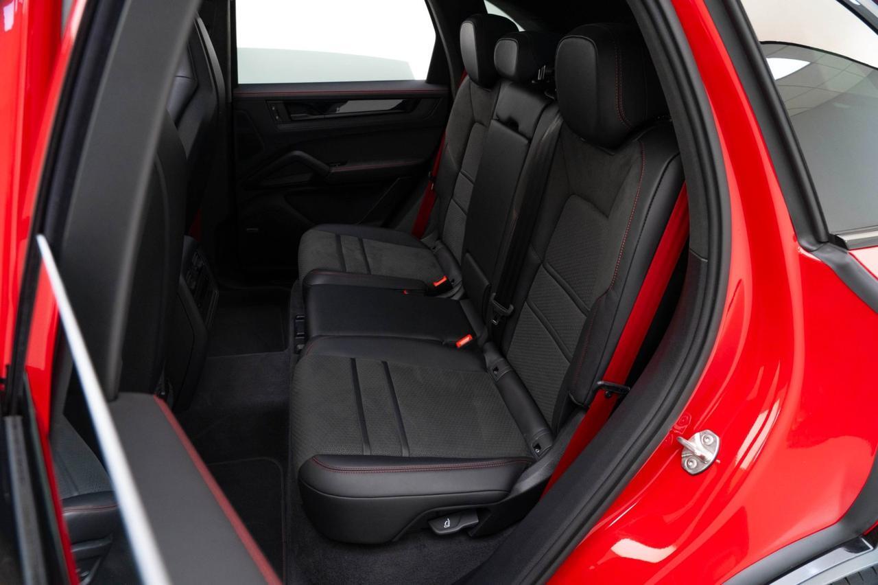 2025 Porsche Cayenne GTS Pompano Beach FL
