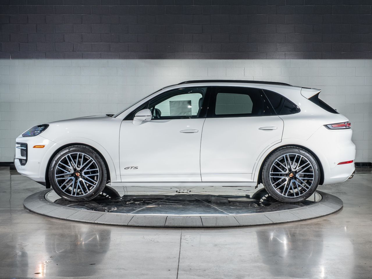 2025 Porsche Cayenne GTS Santa Clarita CA