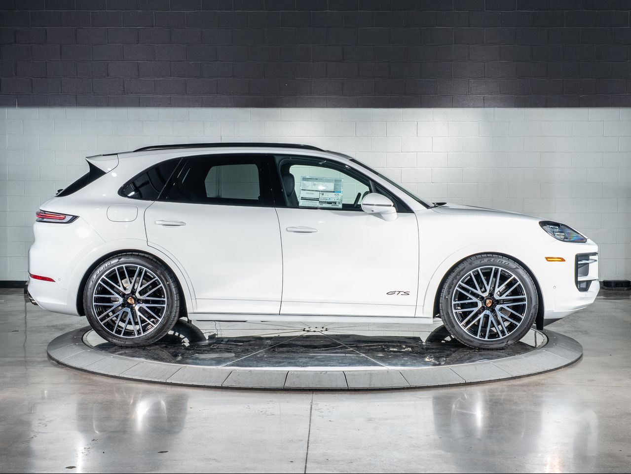 2025 Porsche Cayenne GTS Santa Clarita CA