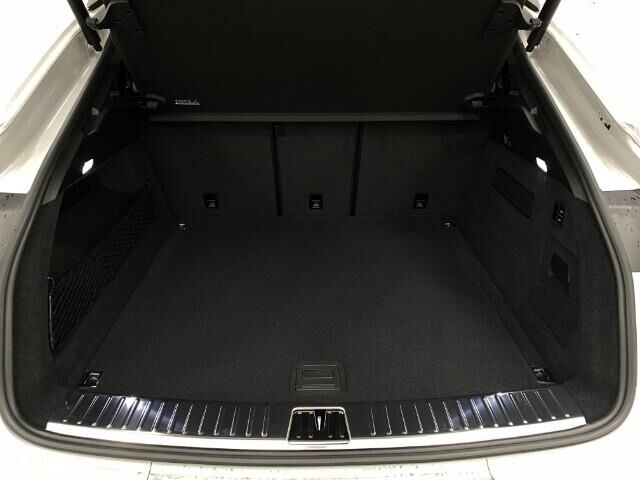 2025 Porsche Cayenne S Appleton WI