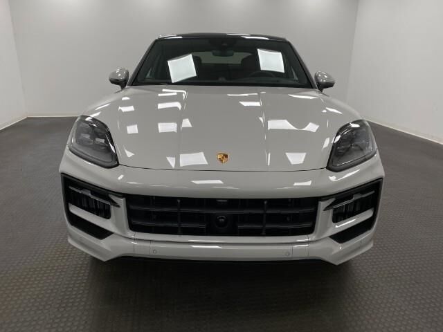 2025 Porsche Cayenne S Appleton WI