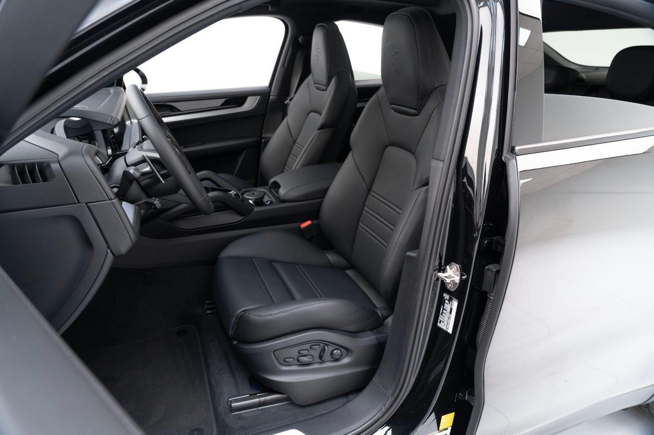 2025 Porsche Cayenne S E-Hybrid Coupe Pompano Beach FL