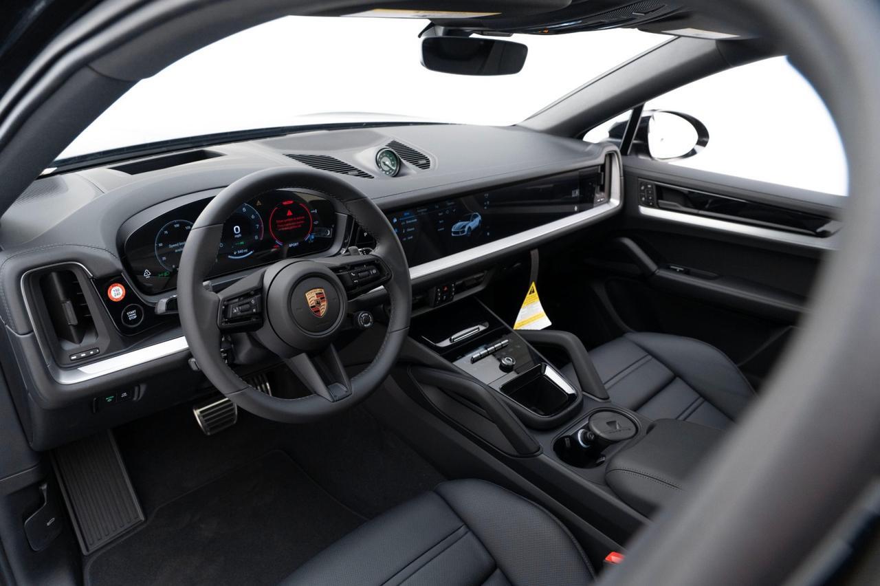 2025 Porsche Cayenne S E-Hybrid Coupe Pompano Beach FL