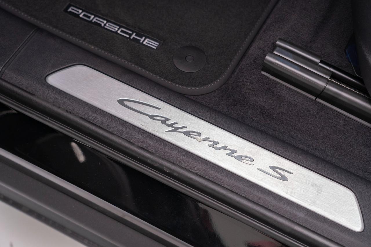 2025 Porsche Cayenne S E-Hybrid Coupe Pompano Beach FL