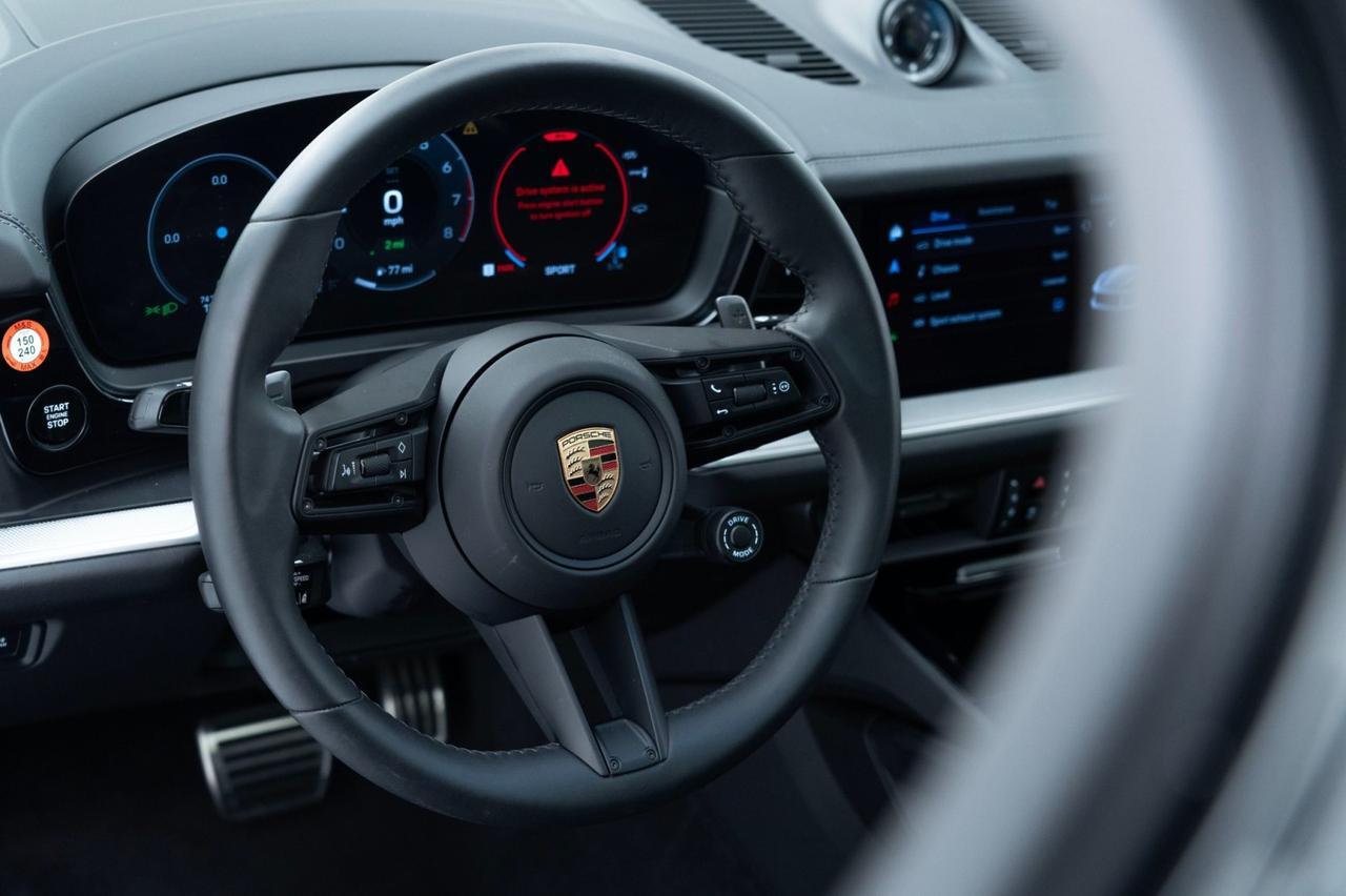 2025 Porsche Cayenne S E-Hybrid Coupe Pompano Beach FL