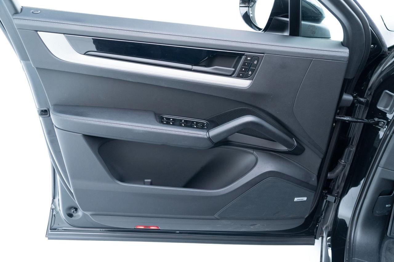 2025 Porsche Cayenne S E-Hybrid Coupe Pompano Beach FL