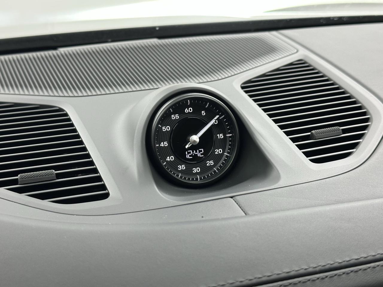 2025 Porsche Cayenne S E-Hybrid Newark DE