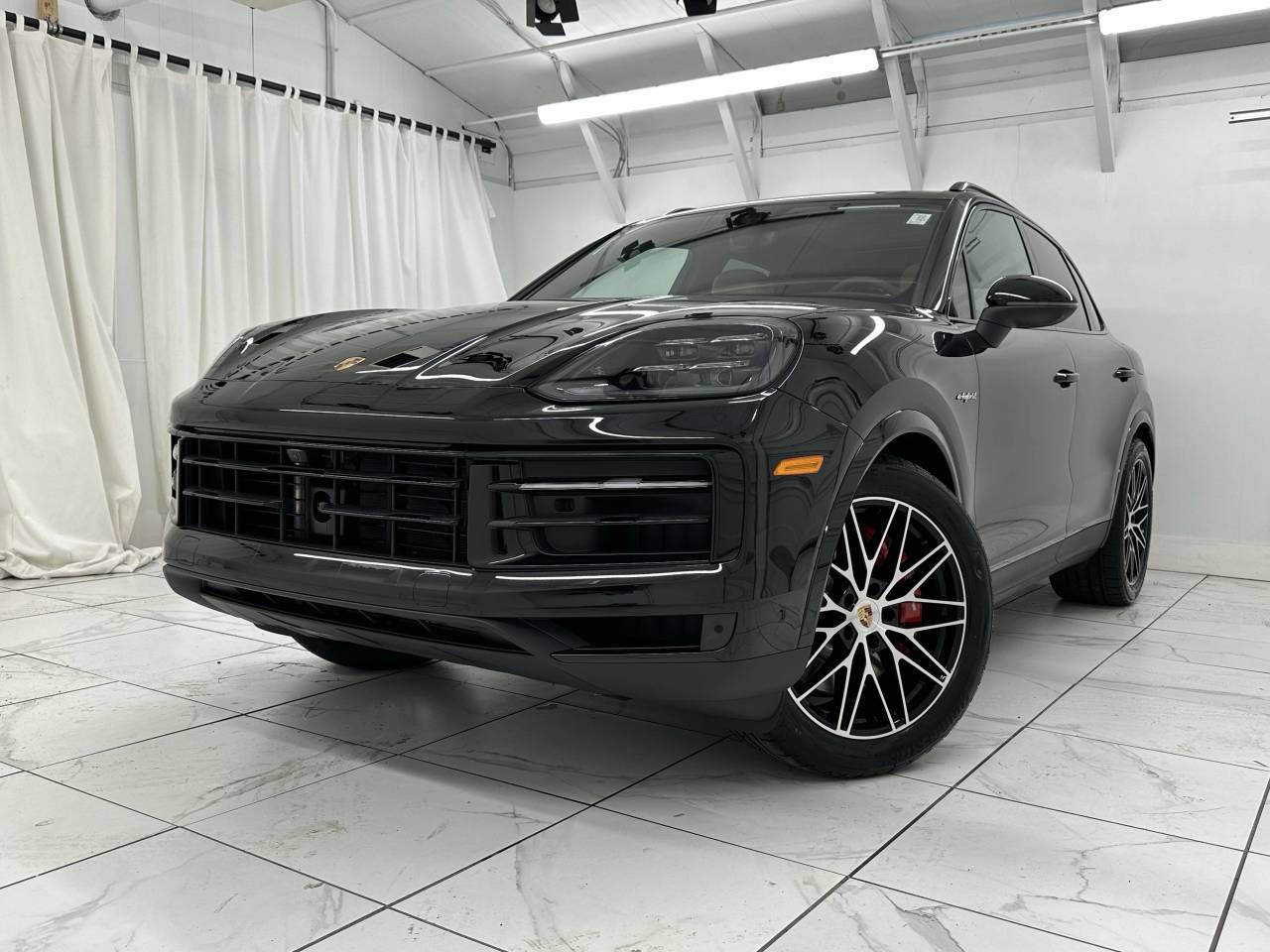 2025 Porsche Cayenne S E-Hybrid Newark DE