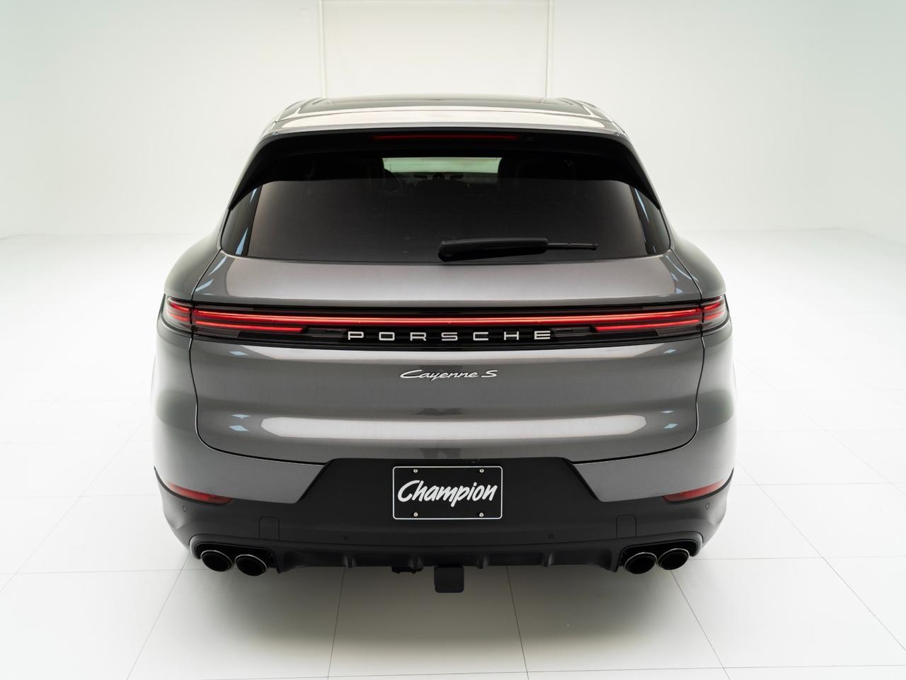 2025 Porsche Cayenne S E-Hybrid Pompano Beach FL