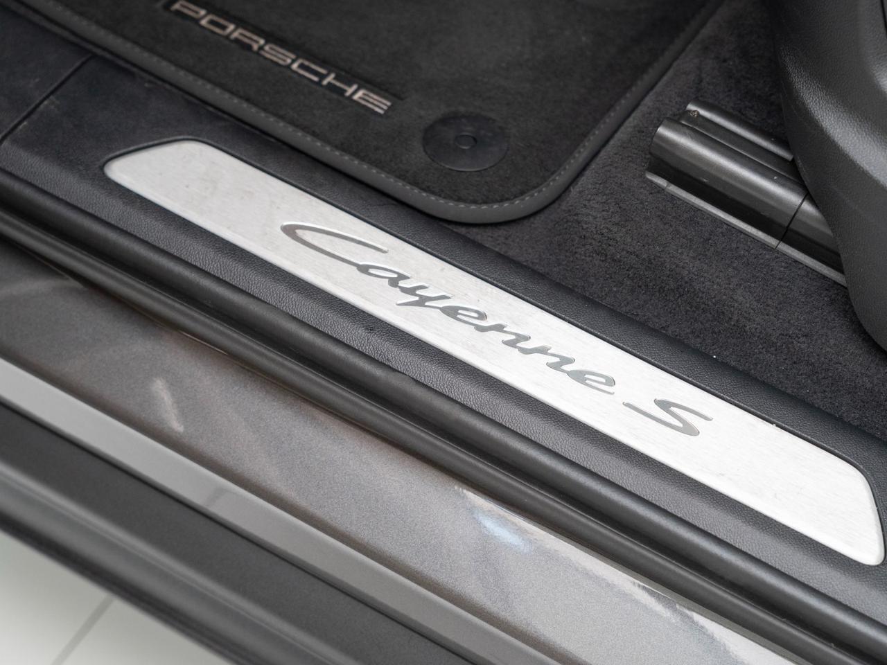 2025 Porsche Cayenne S E-Hybrid Pompano Beach FL