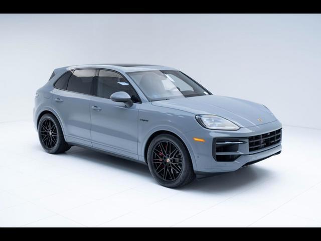 2025 Porsche Cayenne S E-Hybrid Pompano Beach FL