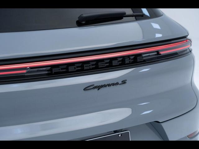 2025 Porsche Cayenne S E-Hybrid Pompano Beach FL