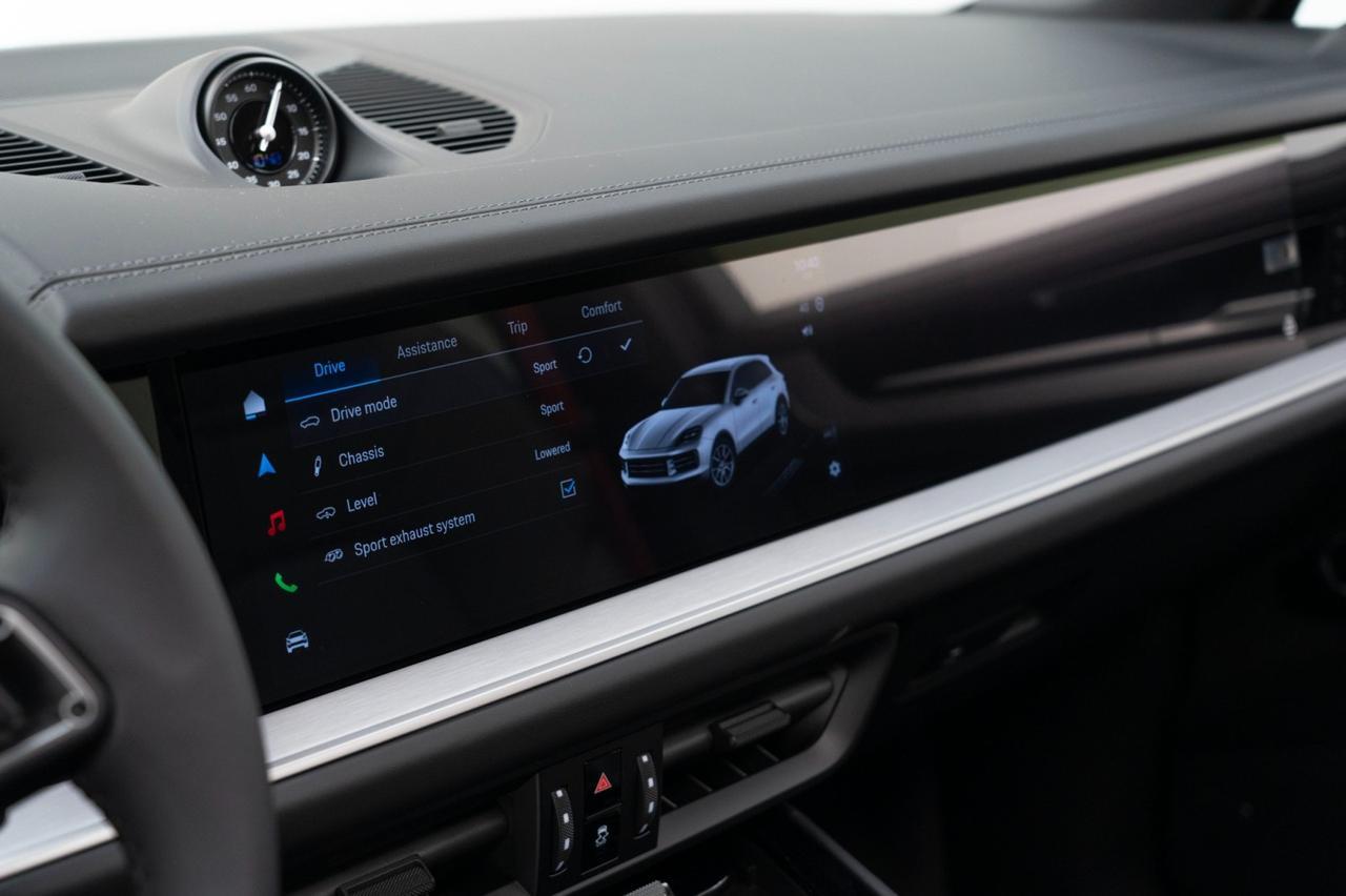 2025 Porsche Cayenne S E-Hybrid Pompano Beach FL