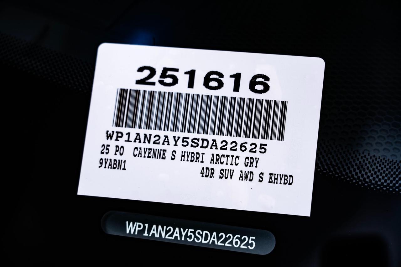 2025 Porsche Cayenne S E-Hybrid Pompano Beach FL