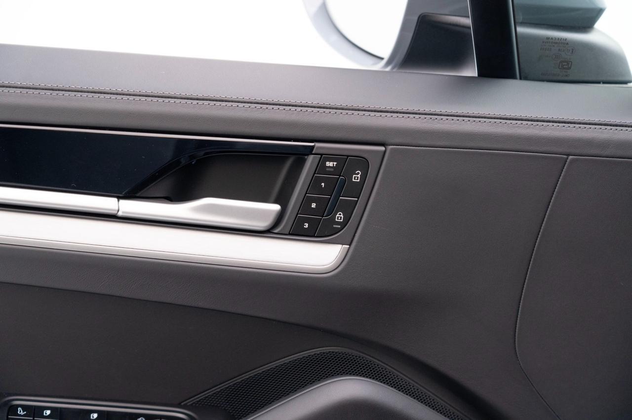 2025 Porsche Cayenne S E-Hybrid Pompano Beach FL