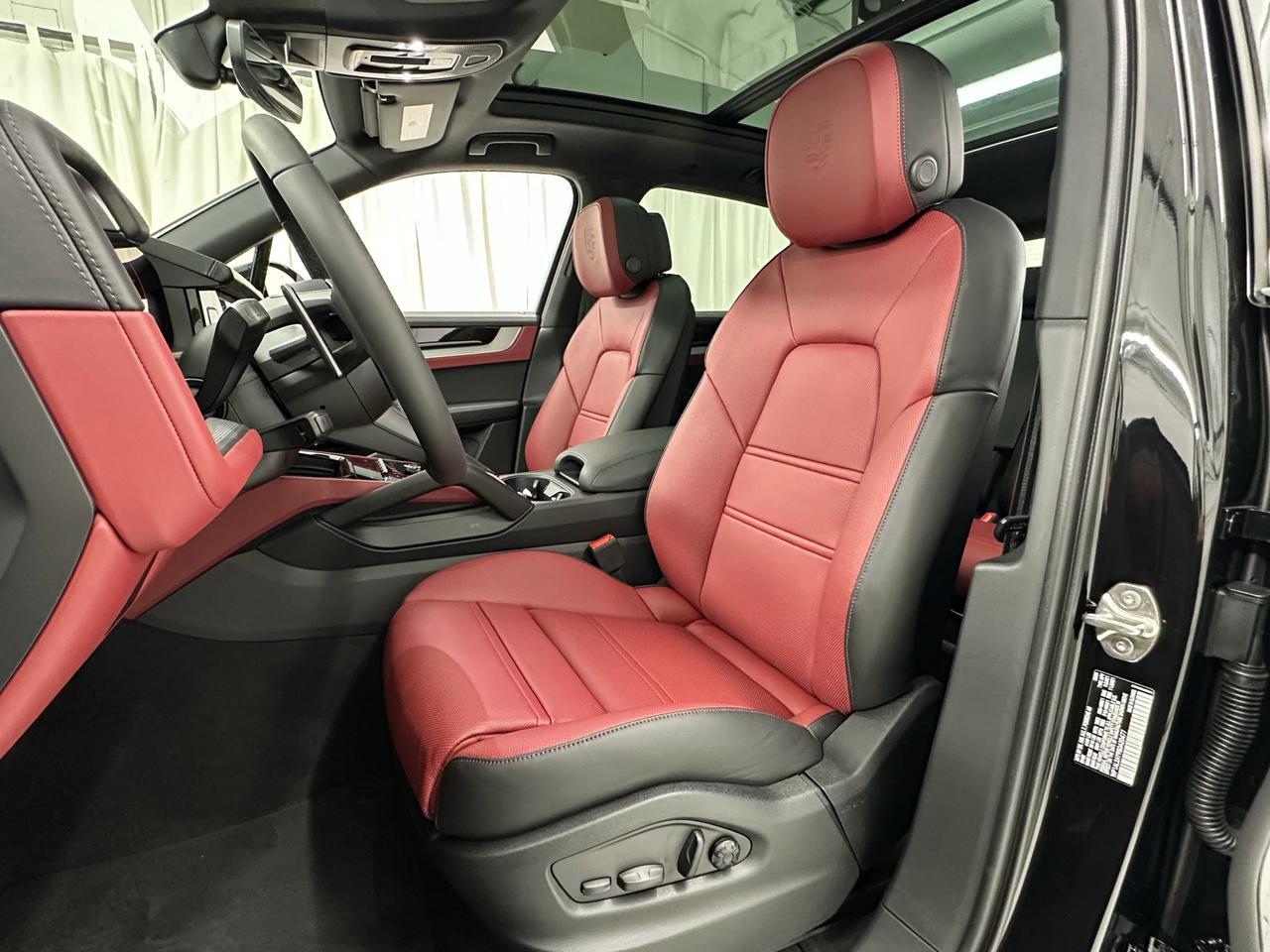 2025 Porsche Cayenne S Newark DE