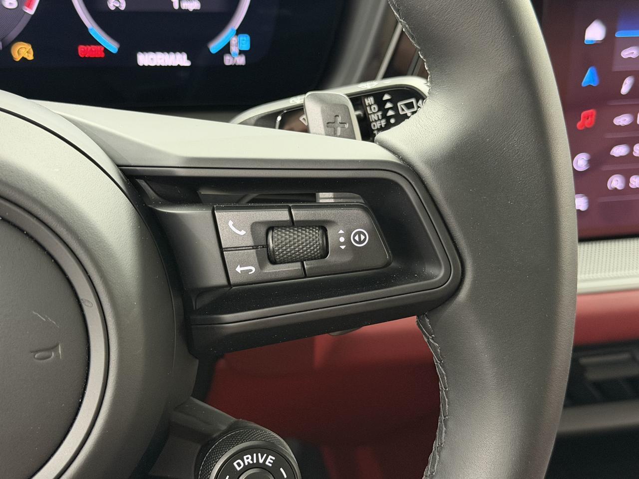 2025 Porsche Cayenne S Newark DE