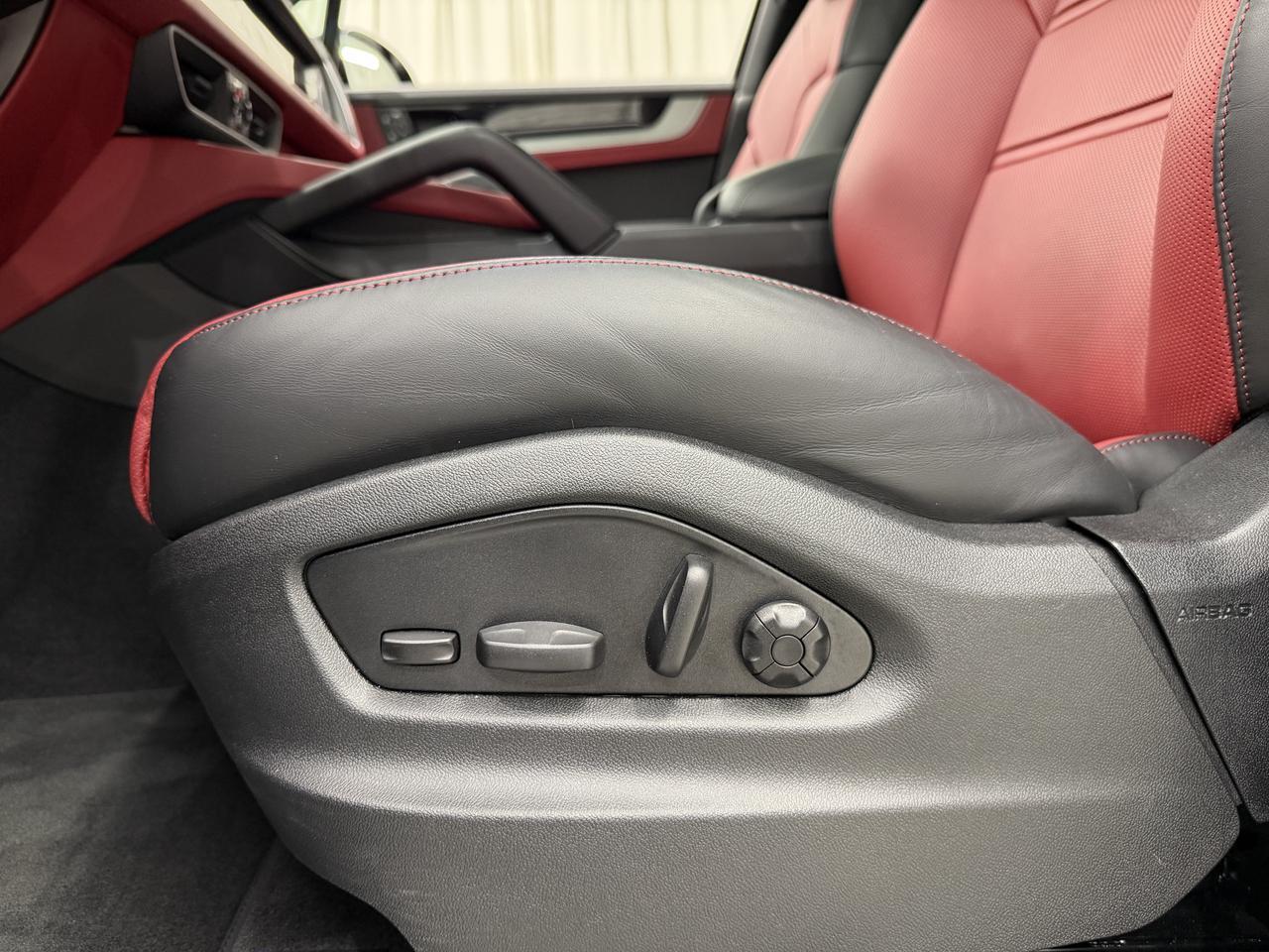2025 Porsche Cayenne S Newark DE