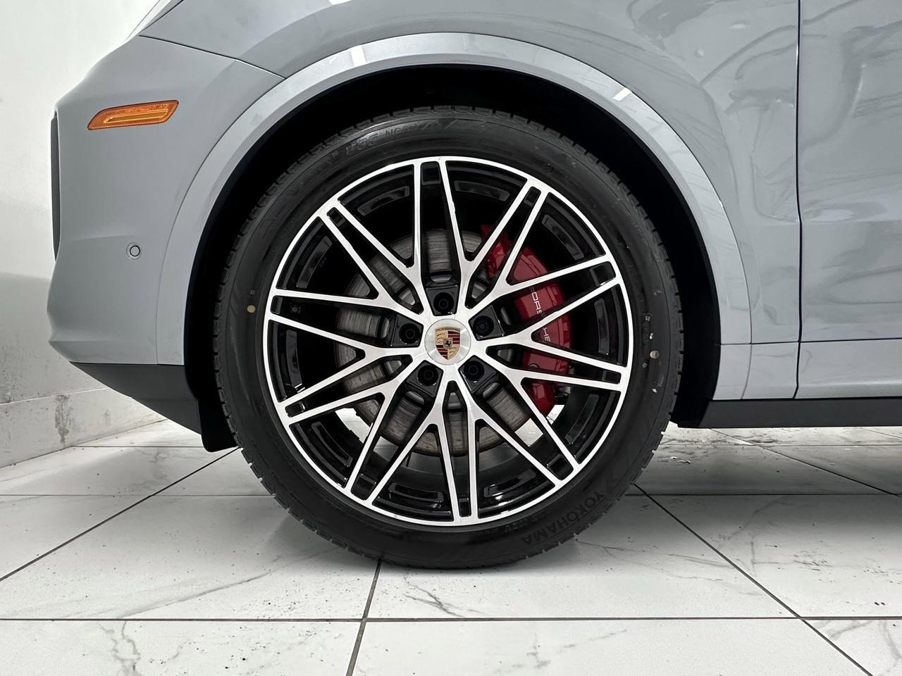 2025 Porsche Cayenne S Newark DE