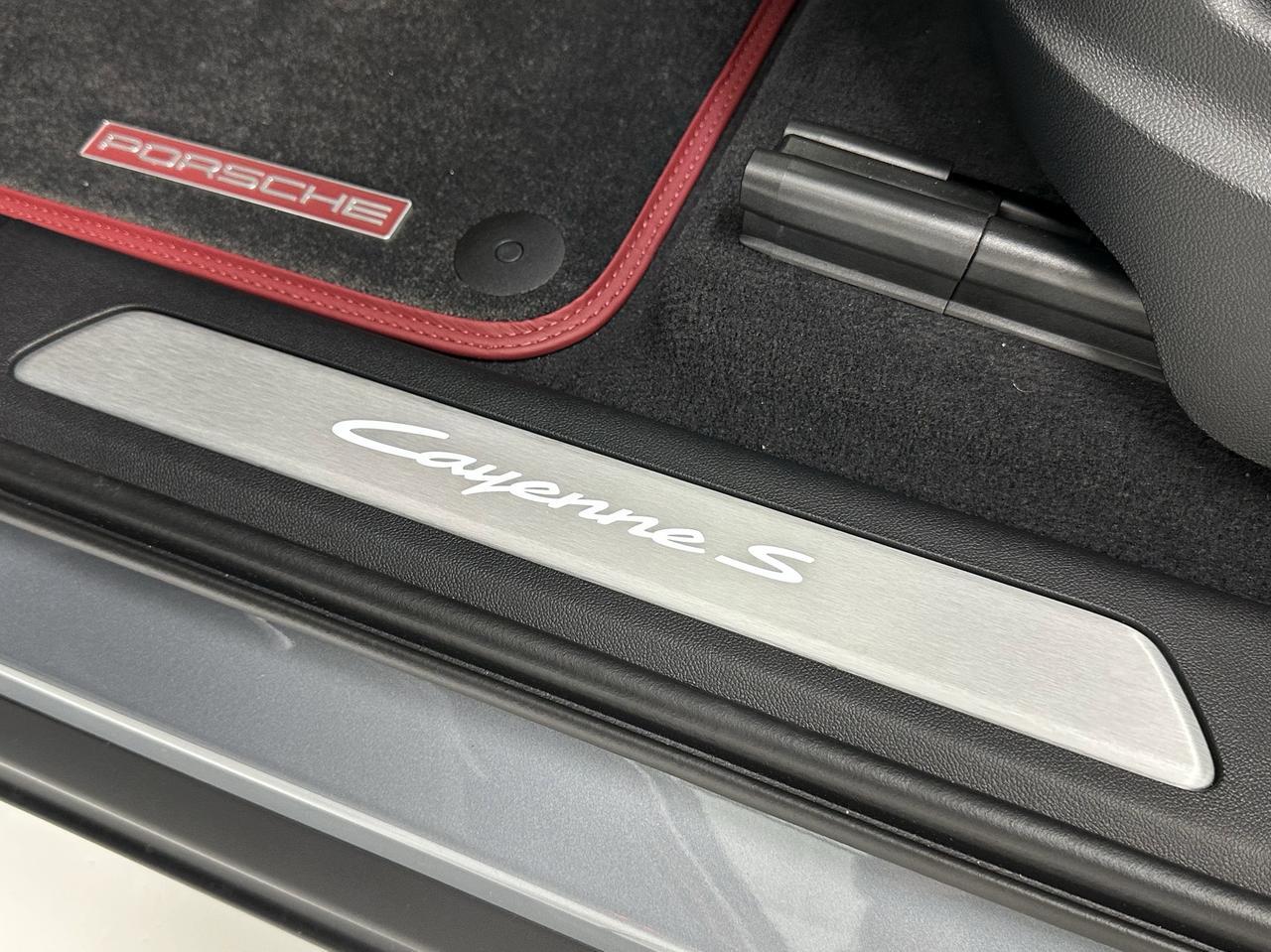 2025 Porsche Cayenne S Newark DE