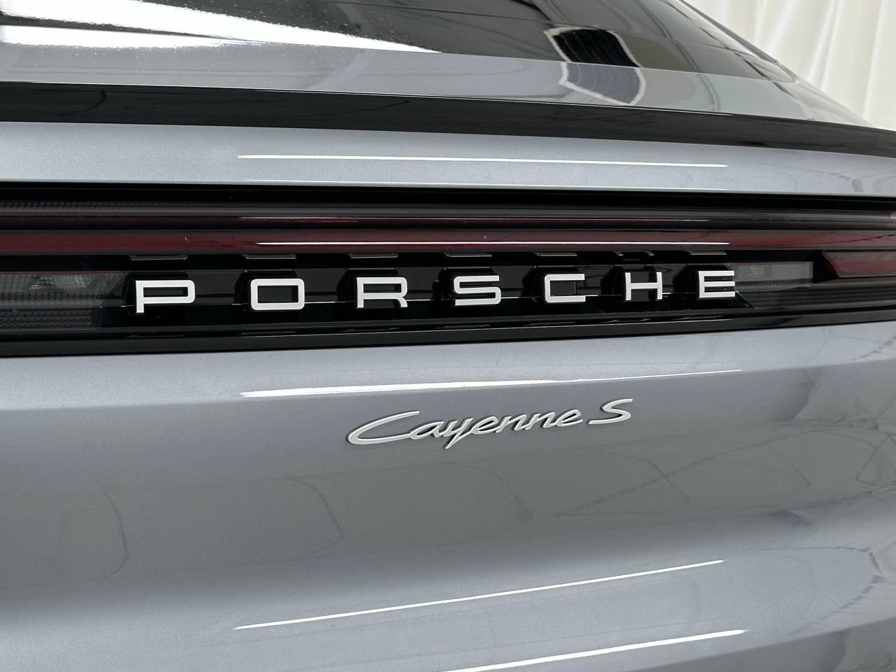 2025 Porsche Cayenne S Newark DE