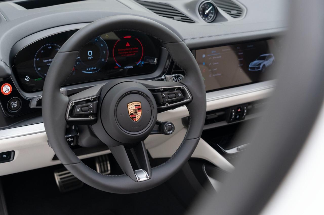 2025 Porsche Cayenne S Pompano Beach FL