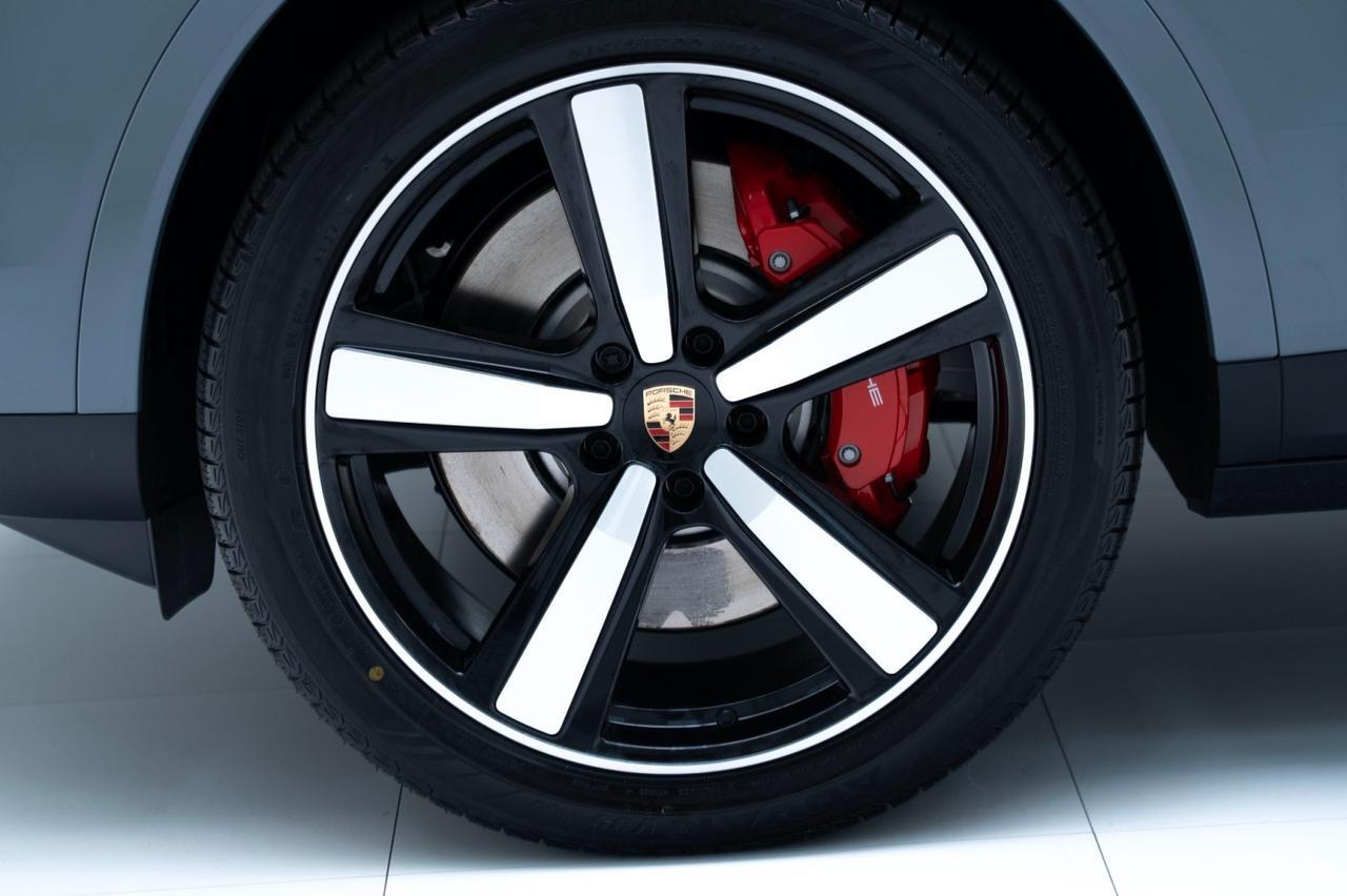 2025 Porsche Cayenne S Pompano Beach FL