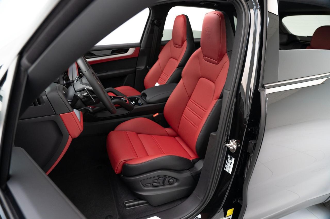 2025 Porsche Cayenne S Pompano Beach FL