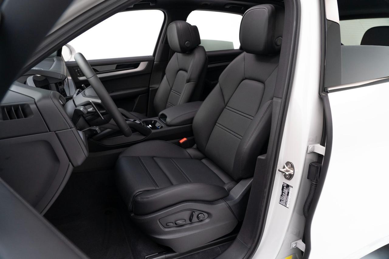 2025 Porsche Cayenne S Pompano Beach FL