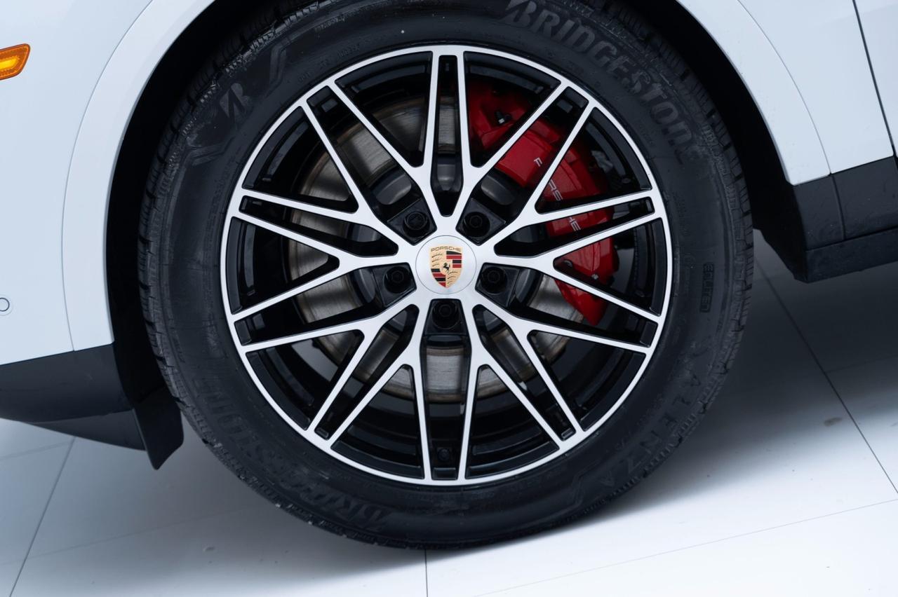 2025 Porsche Cayenne S Pompano Beach FL