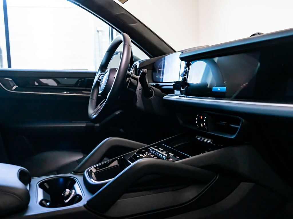 2025 Porsche Cayenne Turbo Colorado Springs CO