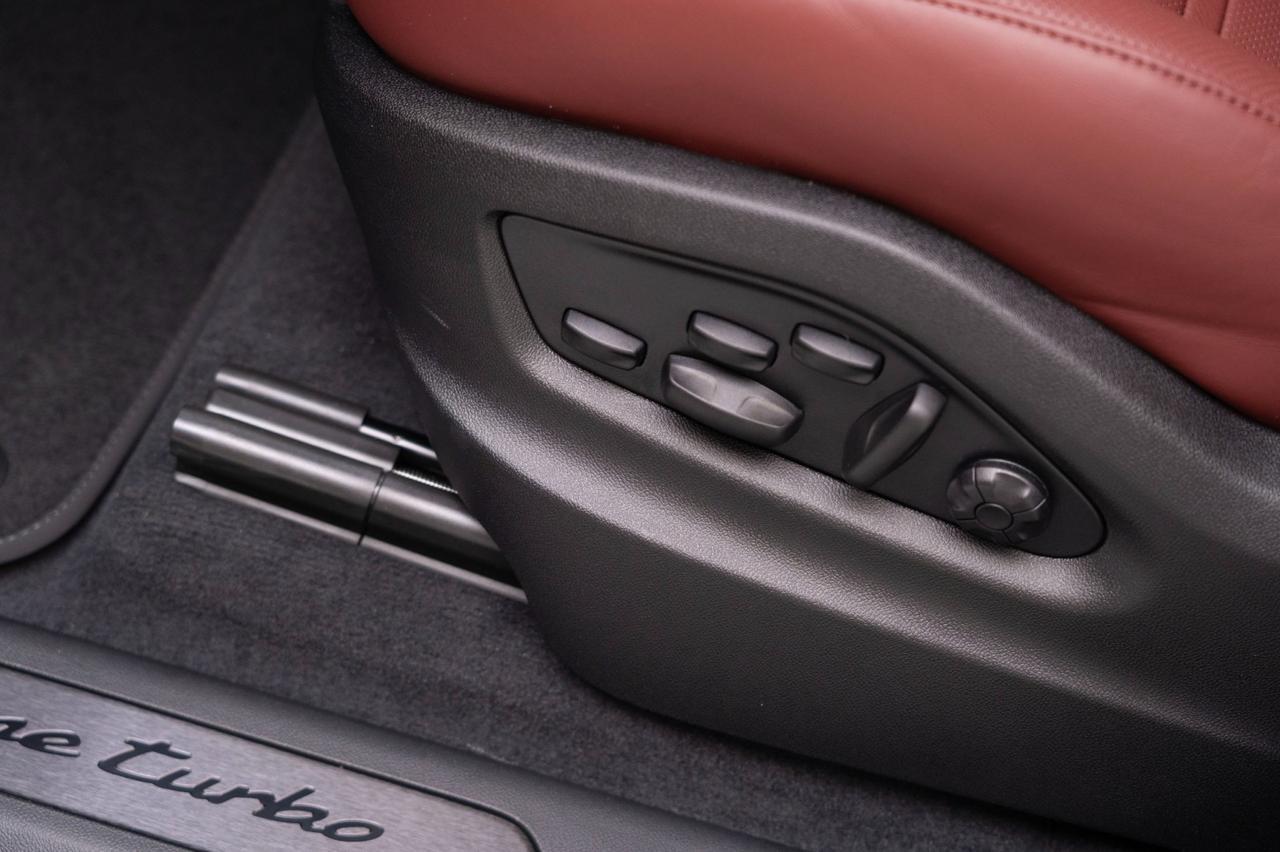 2025 Porsche Cayenne Turbo E-Hybrid Coupe Pompano Beach FL