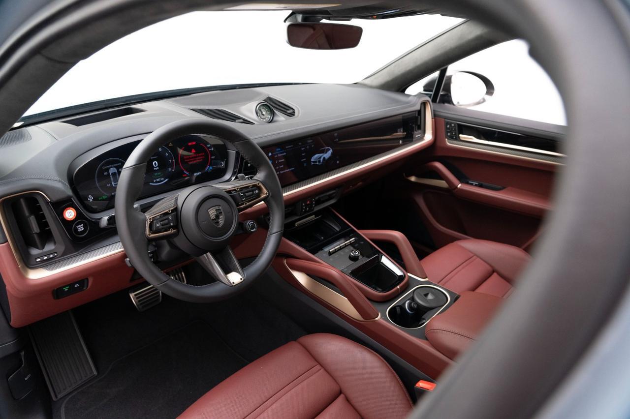 2025 Porsche Cayenne Turbo E-Hybrid Coupe Pompano Beach FL