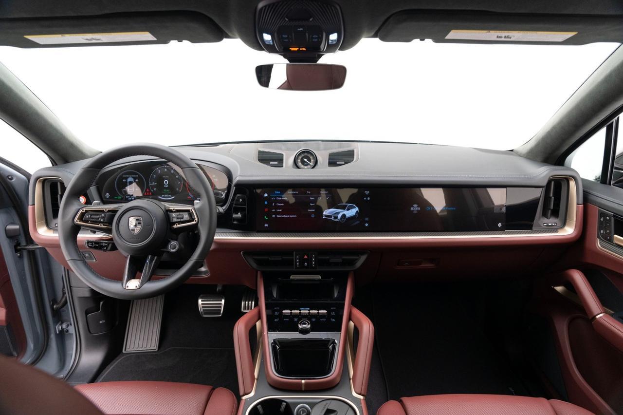 2025 Porsche Cayenne Turbo E-Hybrid Coupe Pompano Beach FL