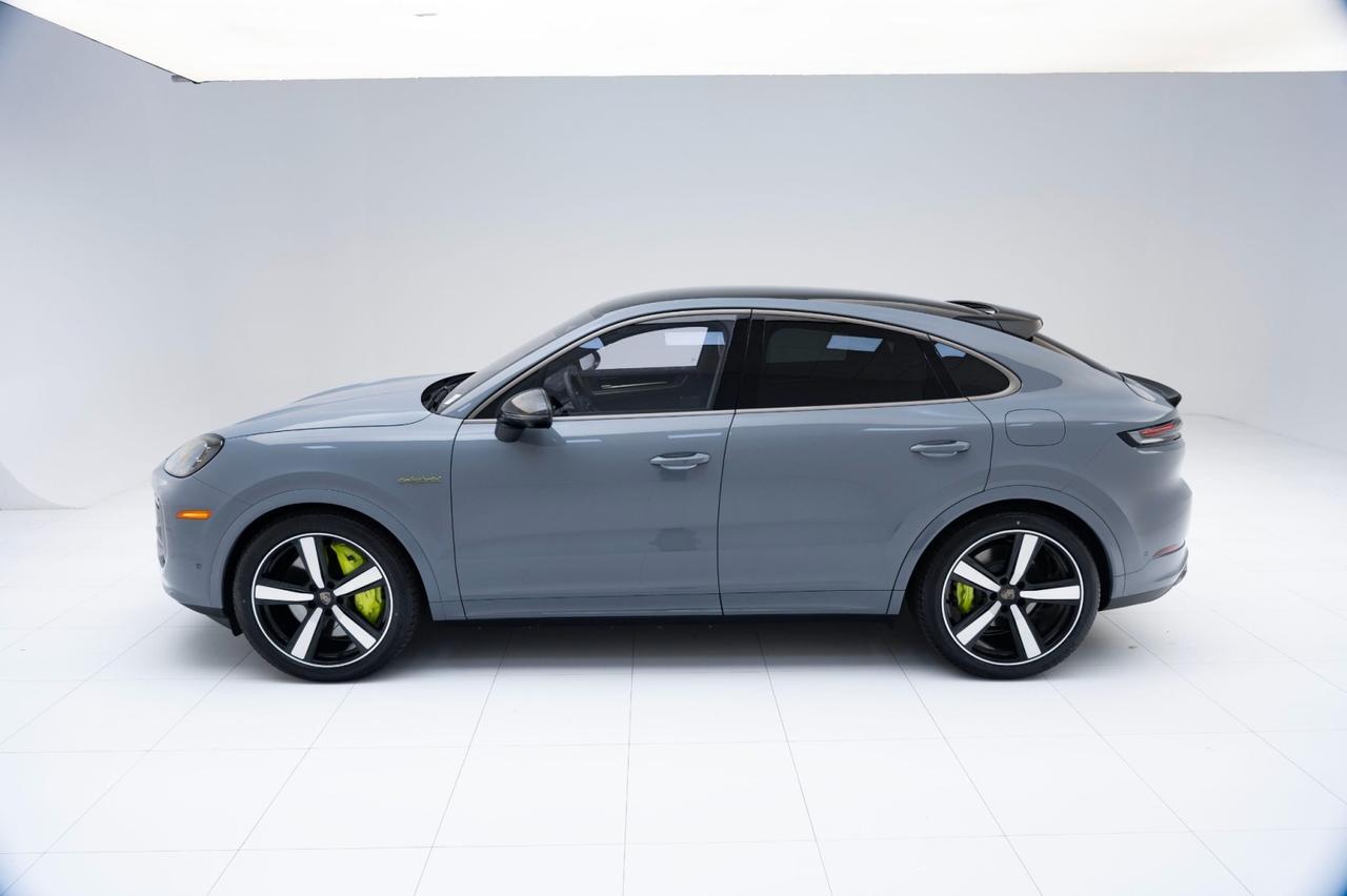 2025 Porsche Cayenne Turbo E-Hybrid Coupe Pompano Beach FL