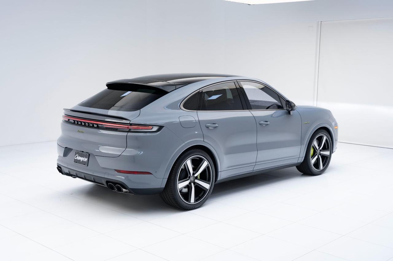 2025 Porsche Cayenne Turbo E-Hybrid Coupe Pompano Beach FL