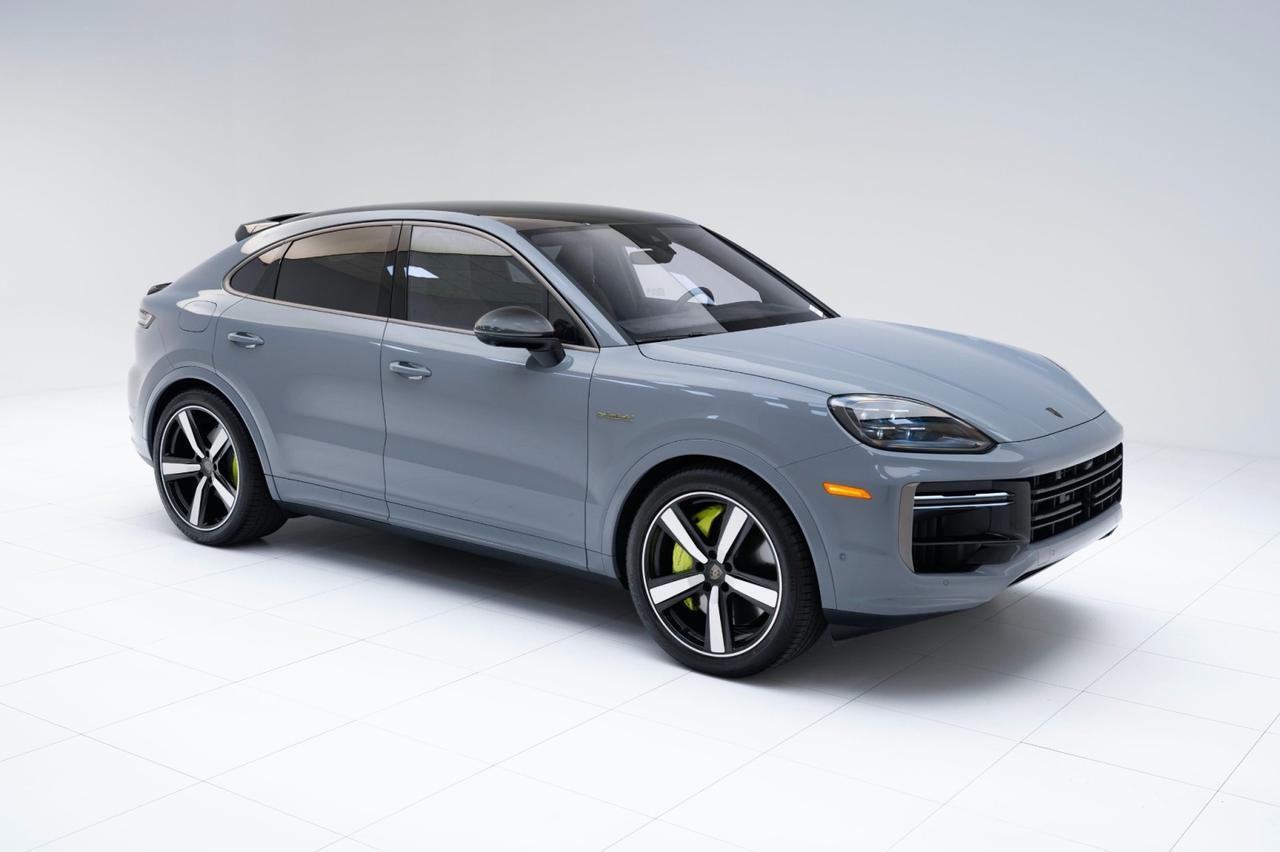 2025 Porsche Cayenne Turbo E-Hybrid Coupe Pompano Beach FL